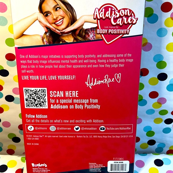 Addison Rae Fashion Accessory Pack- Comfy, Clothing and Accessories - Picture 2 of 2